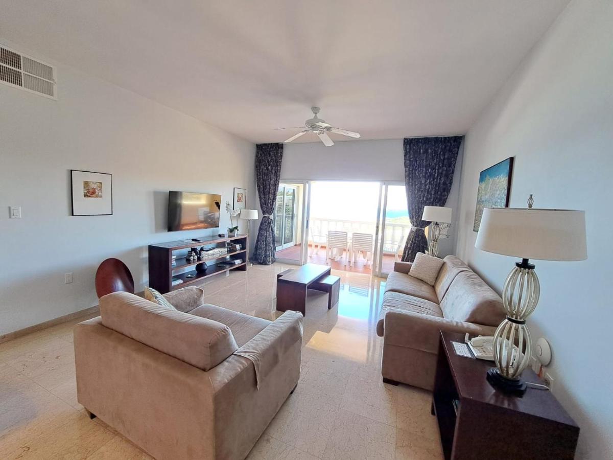 Princess Heights Luxury Condo Hotel Oyster Pond Ngoại thất bức ảnh