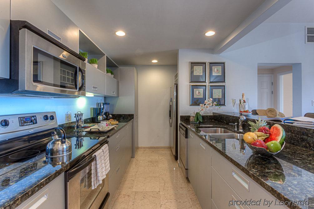 Princess Heights Luxury Condo Hotel Oyster Pond Ngoại thất bức ảnh